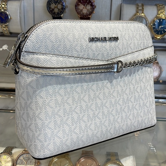 Michael Kors Jet Set Travel Medium Signature Logo Dome Crossbody Satchel Bag
NWT - Picture 12 of 16